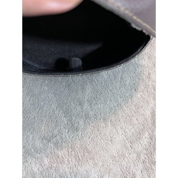 FENDI Selleria Serie Numerata 100% Leather Logo Sunglasses Soft Case Ita… - Picture 8 of 8